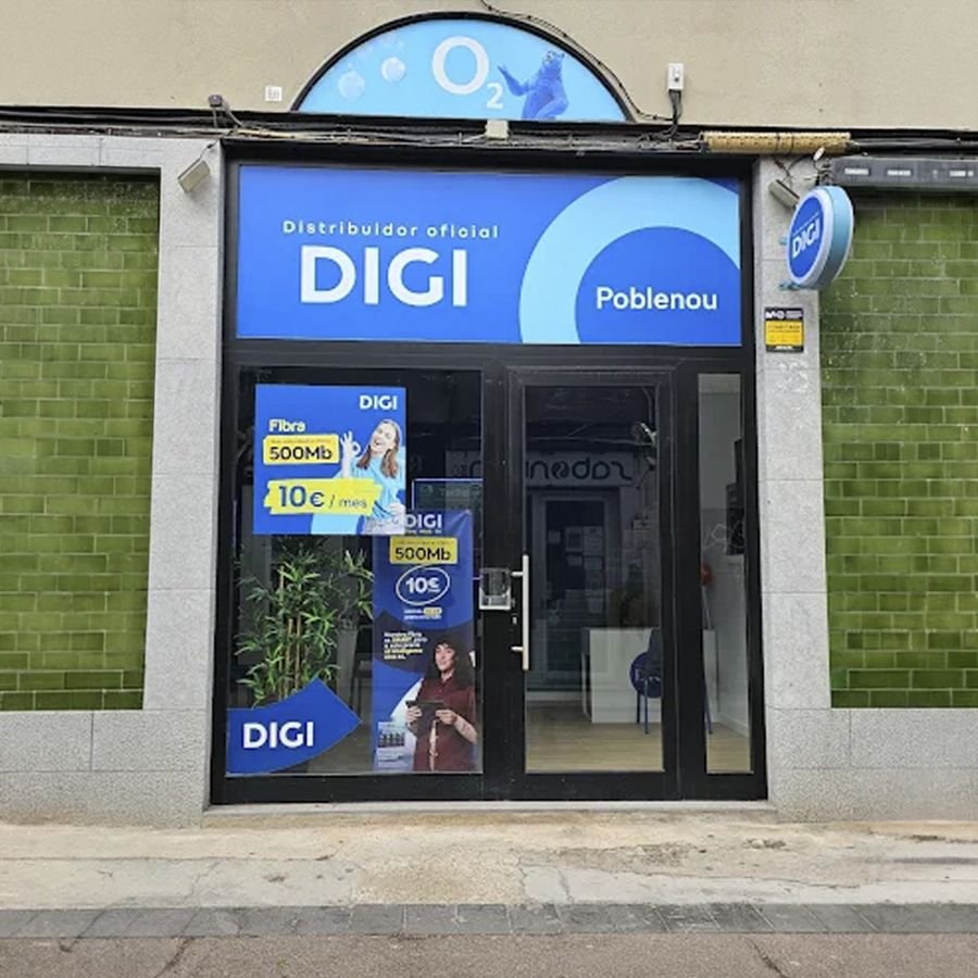 Fachada de la tienda Tarifiel Poblenou